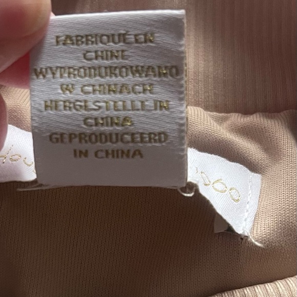 House Of Harlow 1960 Beige Nude Ribbed Mock Neck Top Size XL - Picture 7 of 14